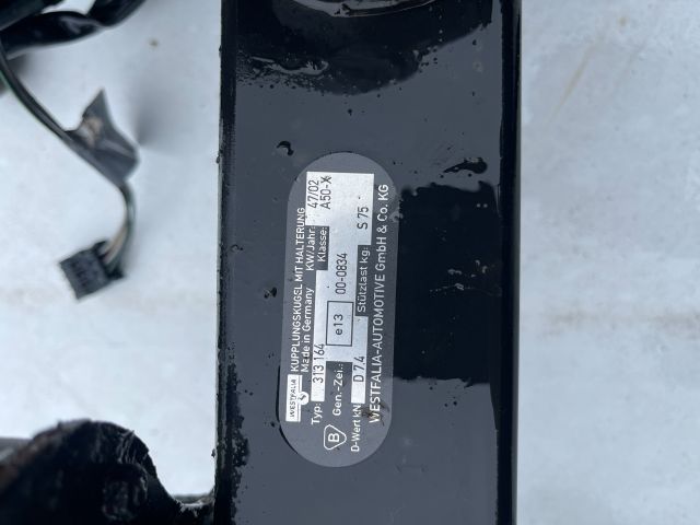 bontott MERCEDES-BENZ VANEO Vonóhorog