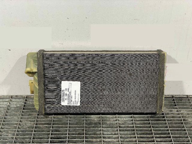 bontott MERCEDES-BENZ VARIO Fűtőradiátor