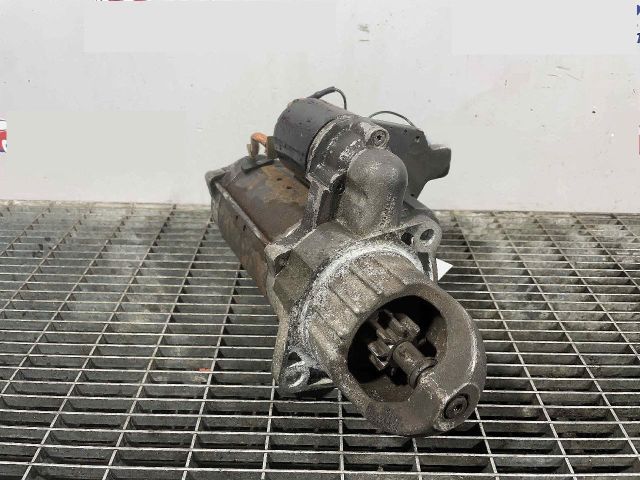 bontott MERCEDES-BENZ VARIO Önindító