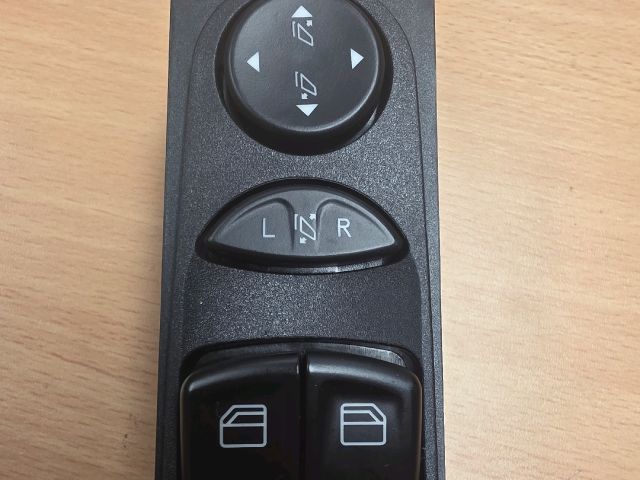 bontott MERCEDES-BENZ VIANO Ablakemelő és Tükör Kapcsoló