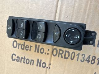 bontott MERCEDES-BENZ VIANO Ablakemelő Kapcsoló Négyes / Kettes