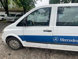 bontott MERCEDES-BENZ VIANO Bal első Ajtó (Üres lemez)