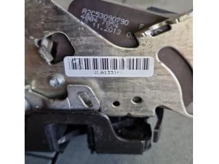 bontott MERCEDES-BENZ VIANO Bal első Ajtózár