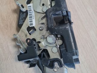 bontott MERCEDES-BENZ VIANO Bal első Ajtózár