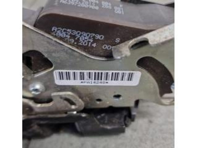 bontott MERCEDES-BENZ VIANO Bal első Ajtózár