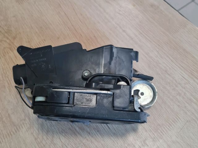 bontott MERCEDES-BENZ VIANO Bal első Ajtózár