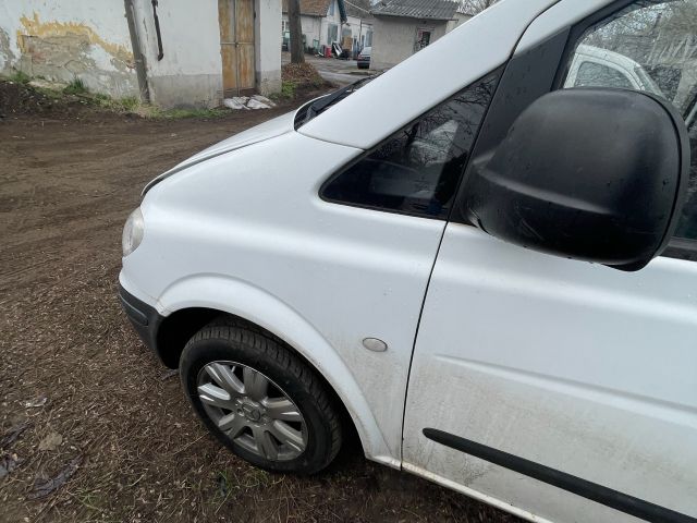 bontott MERCEDES-BENZ VIANO Bal első Sárvédő