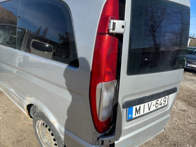 bontott MERCEDES-BENZ VIANO Bal Hátsó Lámpa