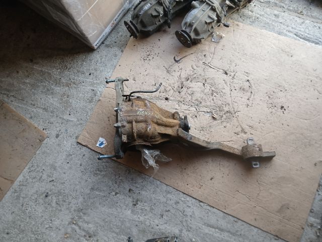 bontott MERCEDES-BENZ VIANO Hátsó Differenciálmű