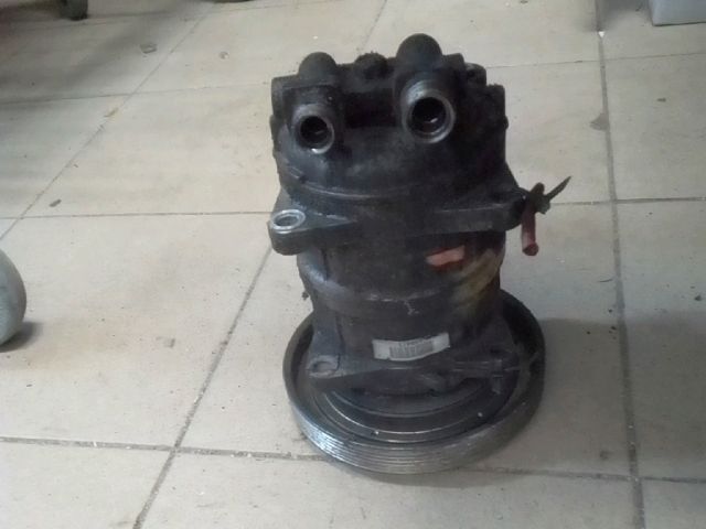 bontott MERCEDES-BENZ VIANO Klímakompresszor