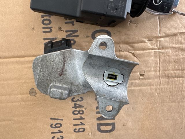 bontott MERCEDES-BENZ VIANO Motorvezérlő