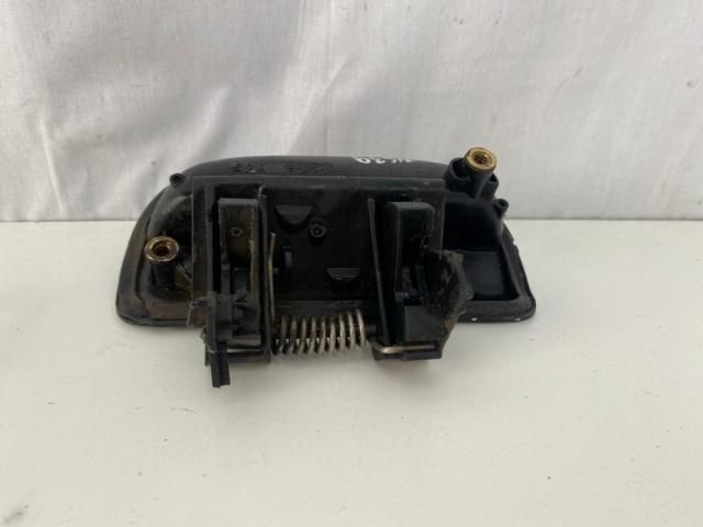 bontott MERCEDES-BENZ VIANO Csomagtérajtó Kilincs