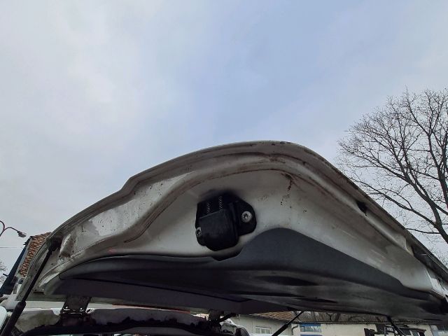 bontott MERCEDES-BENZ VIANO Csomagtérajtó (Részeivel)