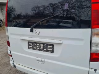 bontott MERCEDES-BENZ VIANO Csomagtérajtó (Részeivel)