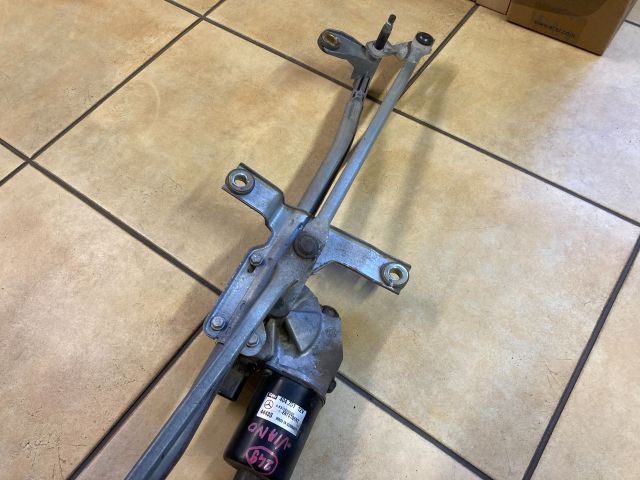 bontott MERCEDES-BENZ VIANO Első Ablaktörlő Szerkezet Motorral