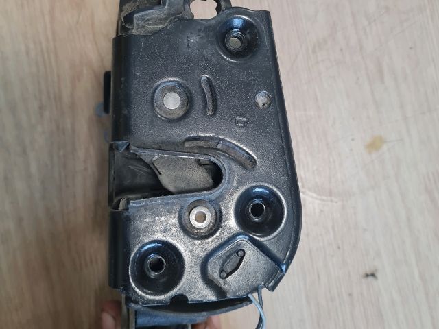 bontott MERCEDES-BENZ VIANO Jobb első Ajtózár