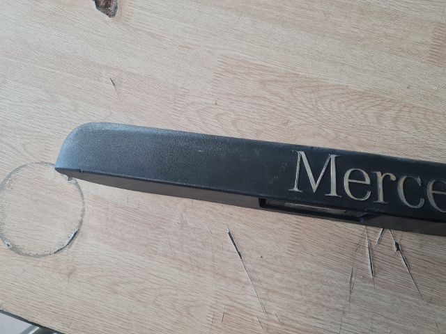 bontott MERCEDES-BENZ VIANO Rendszámtábla Világítás Keret