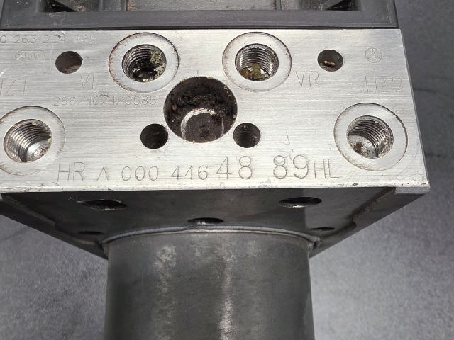 bontott MERCEDES-BENZ VITO ABS Kocka