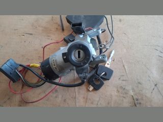 bontott MERCEDES-BENZ VITO Gyújtáskapcsoló