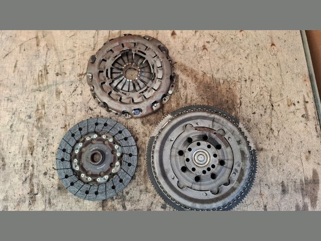 bontott MERCEDES-BENZ VITO Kuplung Szerkezet