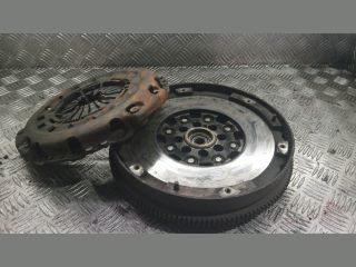 bontott MERCEDES-BENZ VITO Kuplung Szett (Szerkezet, Tárcsa)