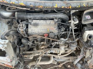 bontott MERCEDES-BENZ VITO Motor (Fűzött blokk hengerfejjel)