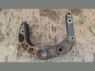 bontott MERCEDES-BENZ VITO Motor Tartó Bak (Pozíciófüggetlen)