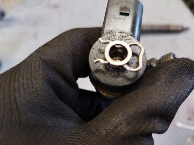 bontott MERCEDES-BENZ VITO Porlasztó (1 db)