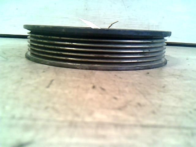 bontott MERCEDES-BENZ VITO Vízpumpa Szíjtárcsa