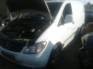 bontott MERCEDES-BENZ VITO Jobb első Féknyereg Munkahengerrel