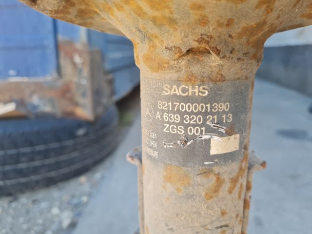 bontott MERCEDES-BENZ VITO Jobb első Gólyaláb (Lengécsillapító, Rugó)