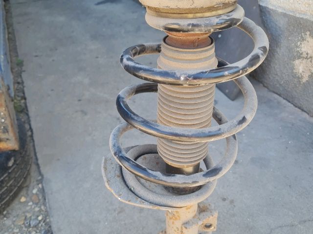 bontott MERCEDES-BENZ VITO Jobb első Gólyaláb (Lengécsillapító, Rugó)