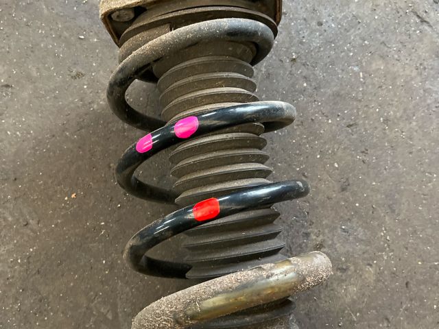 bontott MERCEDES-BENZ VITO Jobb első Lengéscsillapító