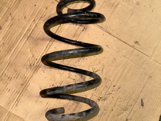 bontott MERCEDES-BENZ VITO Jobb első Rugó