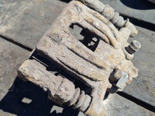 bontott MERCEDES-BENZ VITO Jobb hátsó Féknyereg Munkahengerrel