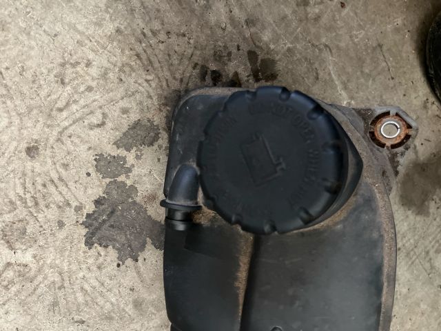 bontott MERCEDES-BENZ VITO Kiegyenlítő Tartály