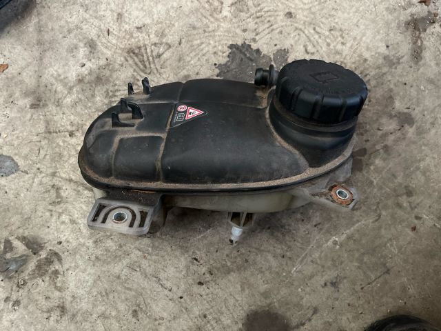 bontott MERCEDES-BENZ VITO Kiegyenlítő Tartály