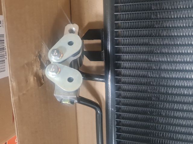 bontott MERCEDES-BENZ VITO Klímahűtő Radiátor