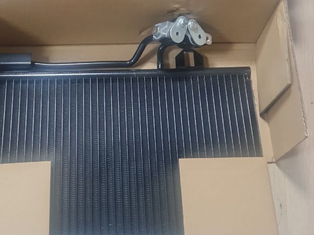 bontott MERCEDES-BENZ VITO Klímahűtő Radiátor