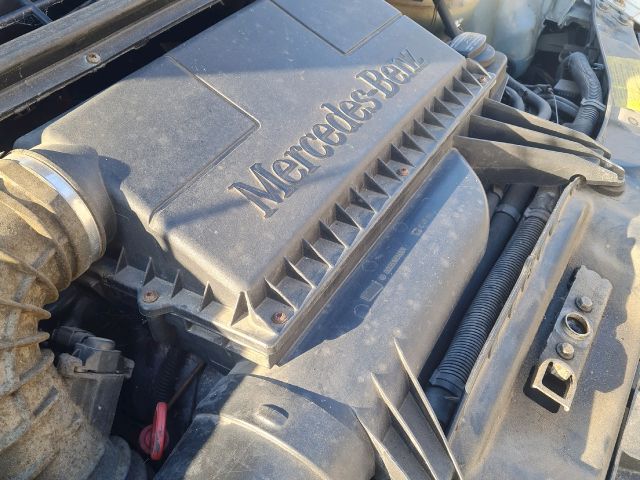 bontott MERCEDES-BENZ VITO Légszűrő Ház