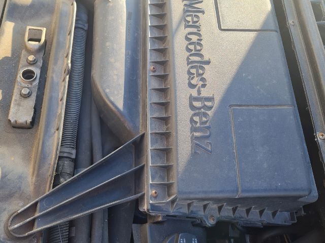 bontott MERCEDES-BENZ VITO Légszűrő Ház