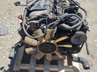 bontott MERCEDES-BENZ VITO Motor (Fűzött blokk hengerfejjel)