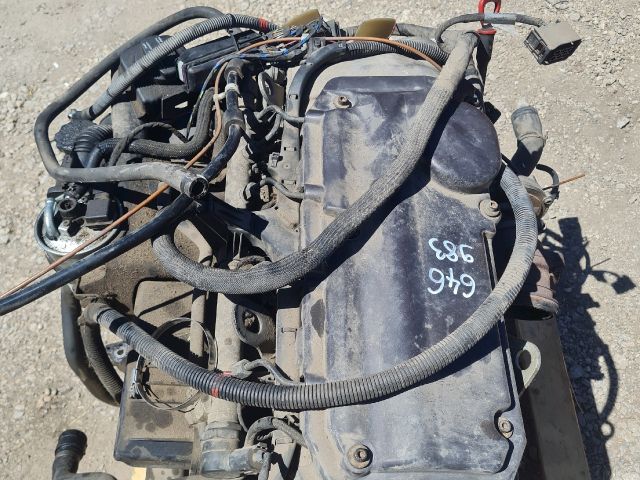 bontott MERCEDES-BENZ VITO Motor (Fűzött blokk hengerfejjel)