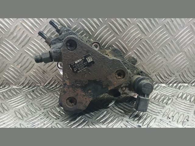 bontott MERCEDES-BENZ VITO Nagynyomású Szivattyú