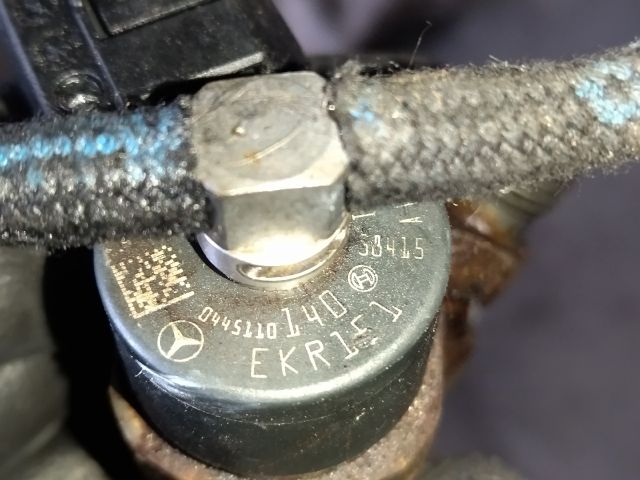 bontott MERCEDES-BENZ VITO Porlasztó (1 db)