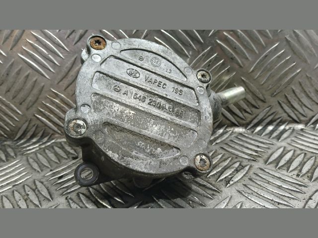 bontott MERCEDES-BENZ VITO Vákumpumpa