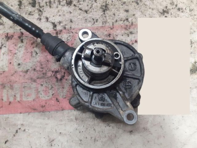 bontott MERCEDES-BENZ VITO Vákumpumpa