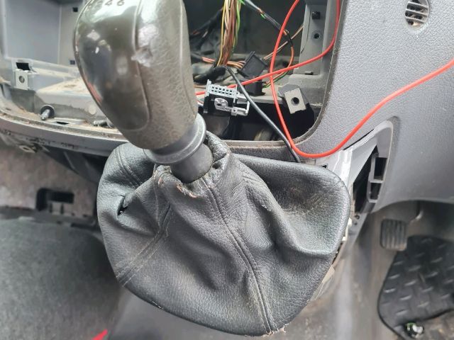 bontott MERCEDES-BENZ VITO Váltó Kulissza