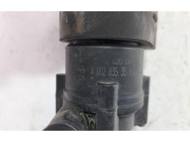 bontott MERCEDES-BENZ VITO Vízpumpa