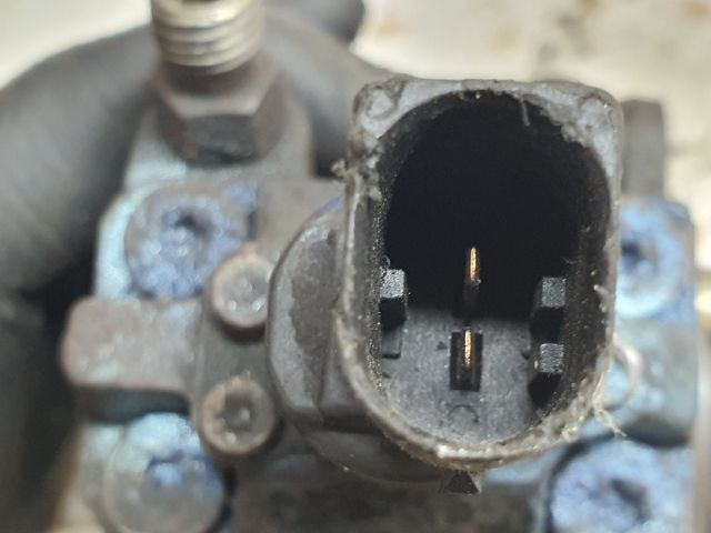 bontott MERCEDES-BENZ VITO Nagynyomású Szivattyú